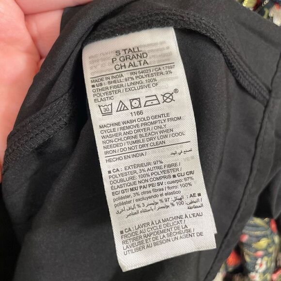 Old Navy Black Floral Gold Stripe Waist-Defined Shine Mini Dress Small Tall NWT - Picture 8 of 10